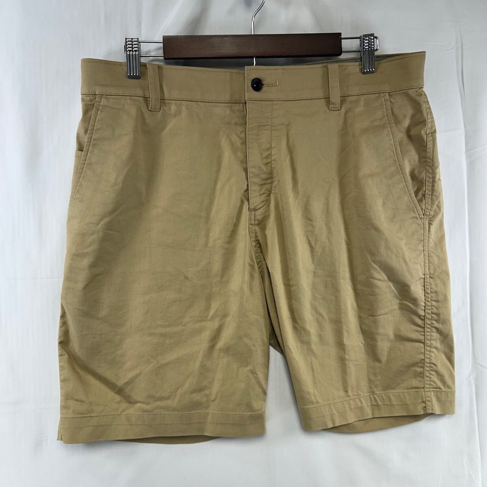 Nike Dri-FIT Chino Shorts Mens 34 Khaki Tan DA4142-297 Golf Athletic